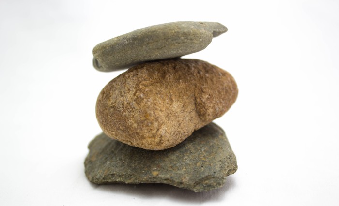 3_stones_in_a_lightbox